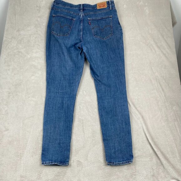 Levis Women's Jeans Size 32 or 32x30 721 High Rise Skinny Medium Wash Denim - Picture 13 of 13